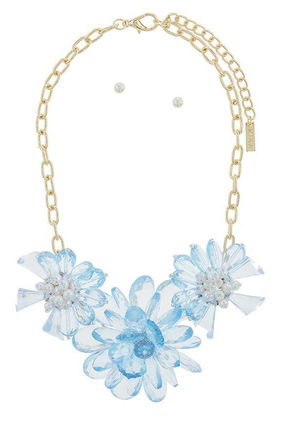 Clustered faux pearl flower statement necklace set - Pearlara