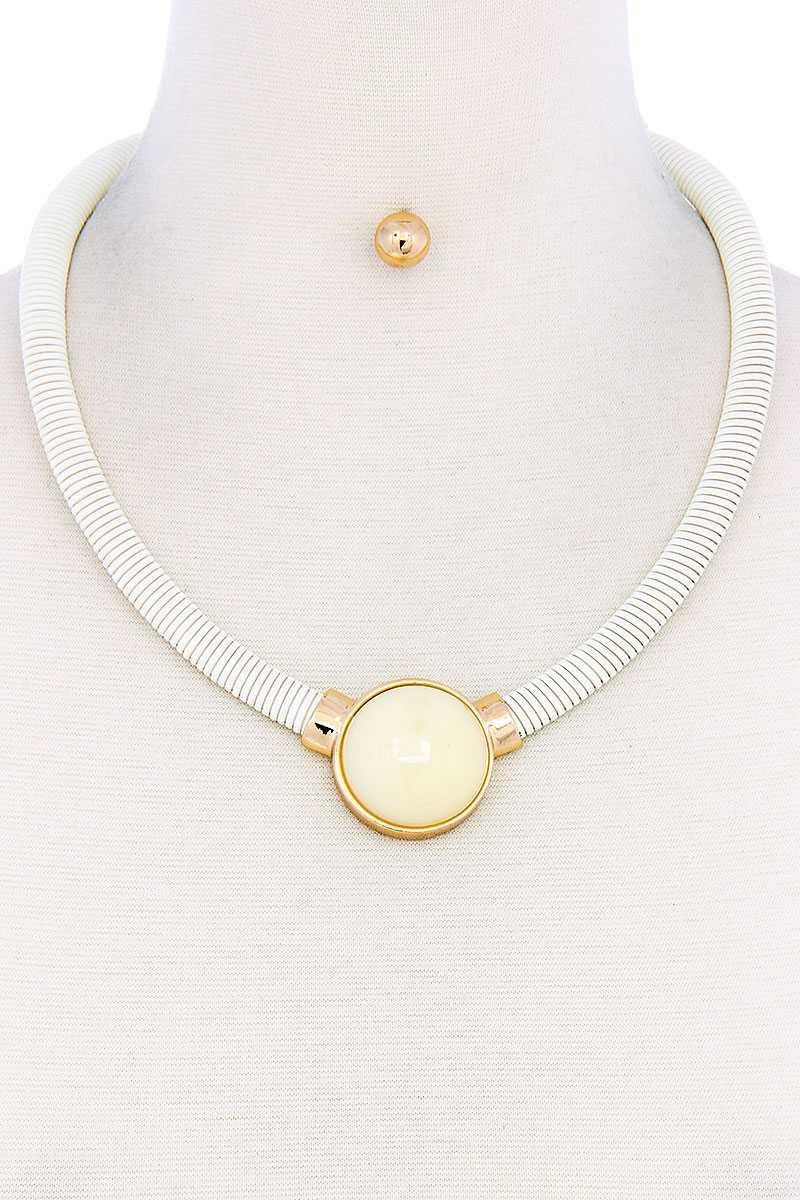 Stylish Modern Choker Necklace And Earring Set - Pearlara