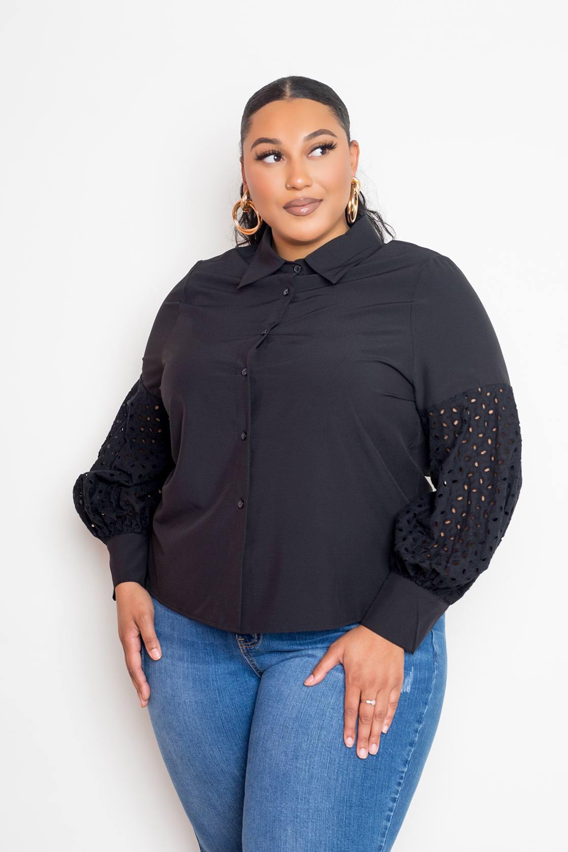 Blouse With Punched Sleeves - Pearlara