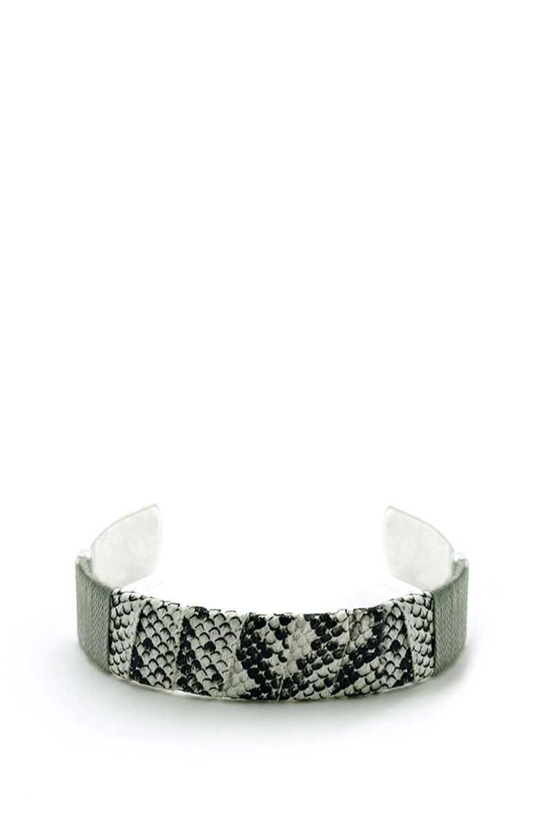 Trendy Animal Skin Pattern Bracelet - Pearlara
