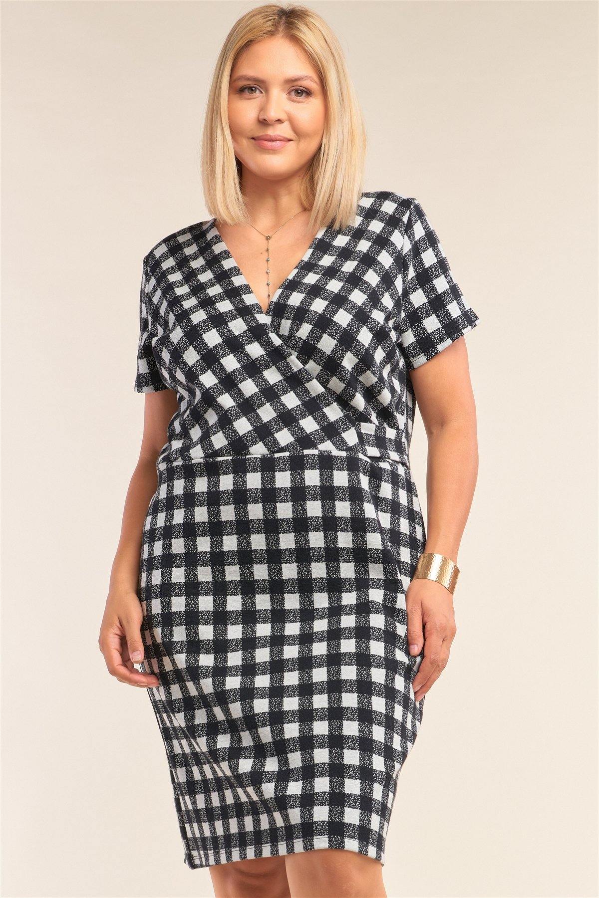 Plus Size Black&white Checkered Fitted Wrap Deep Plunge V-neck Dress - Pearlara