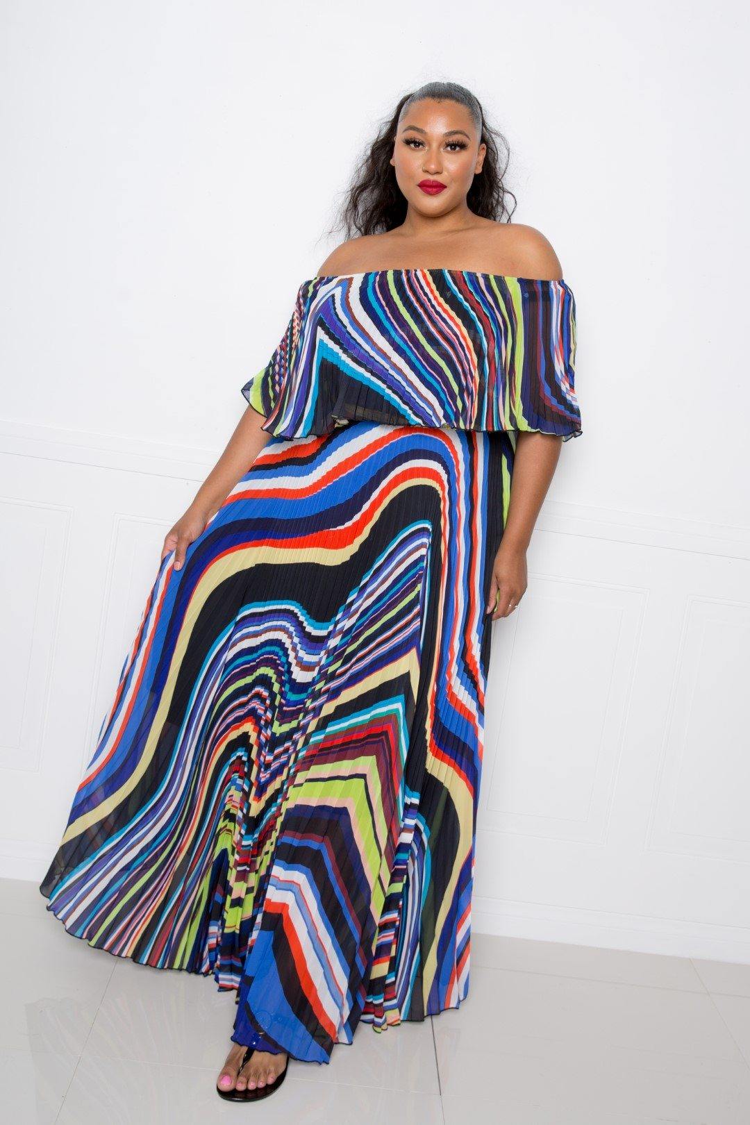 Geo Printed Off Shoulder Pleated Maxi Dress - Pearlara