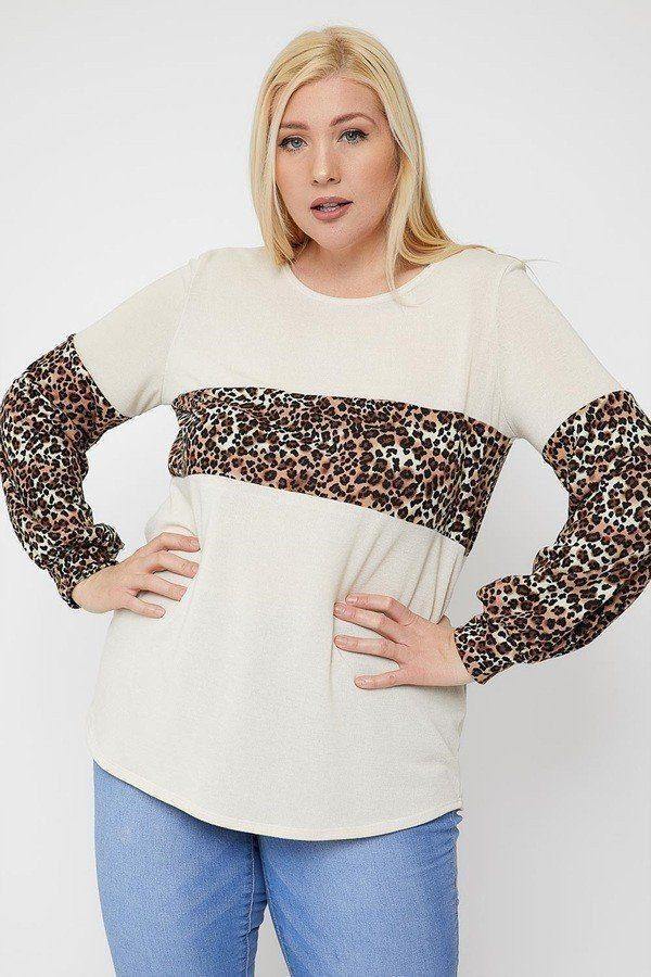 Round Neckline Contrast Print Top - Pearlara