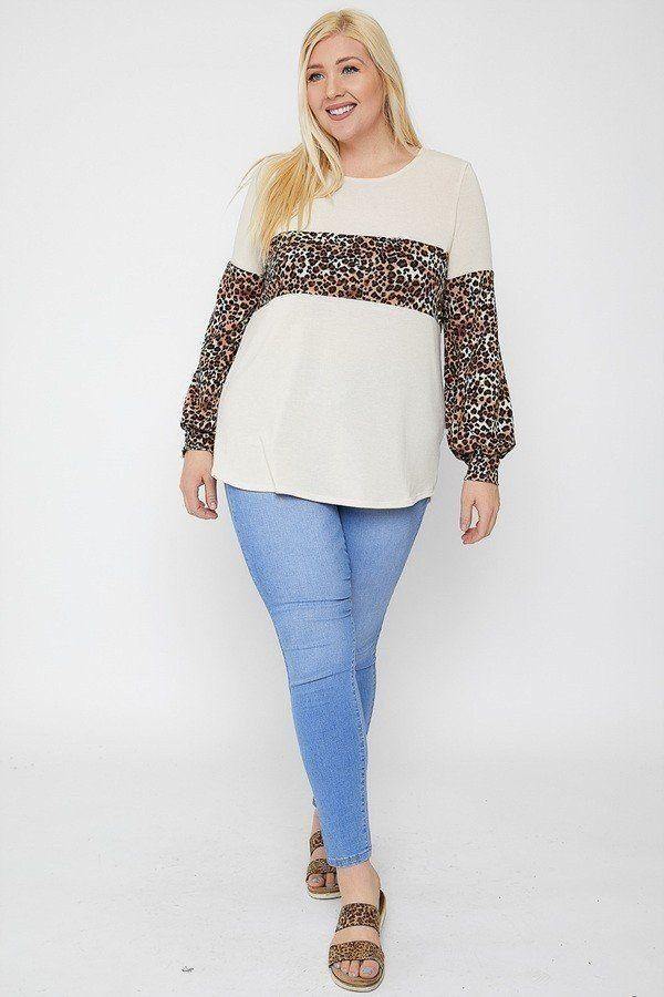 Round Neckline Contrast Print Top - Pearlara