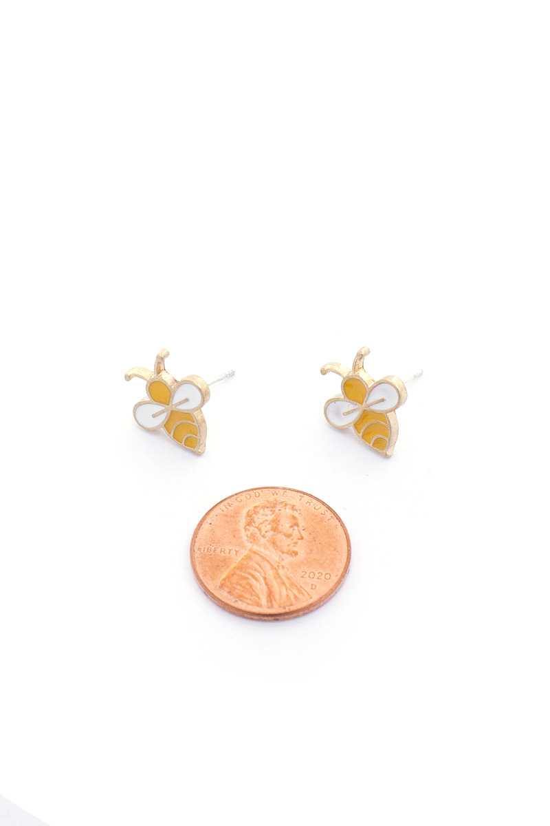 Bee Gold Dipped Earring - Pearlara