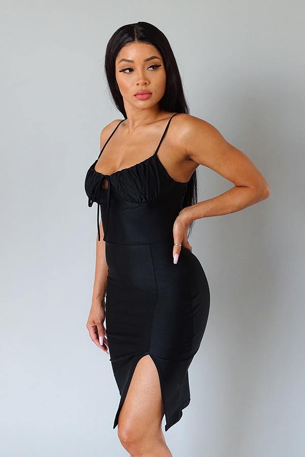 Spaghetti Ruched Bust Midi Dress - Pearlara