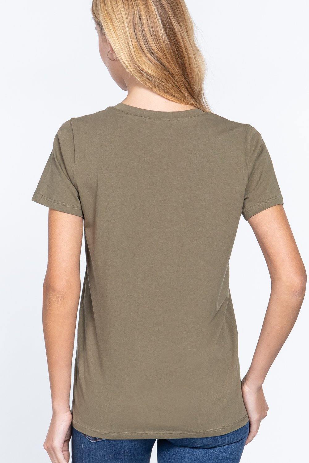 Short Sleeve V-neck Boxy Tee - Pearlara