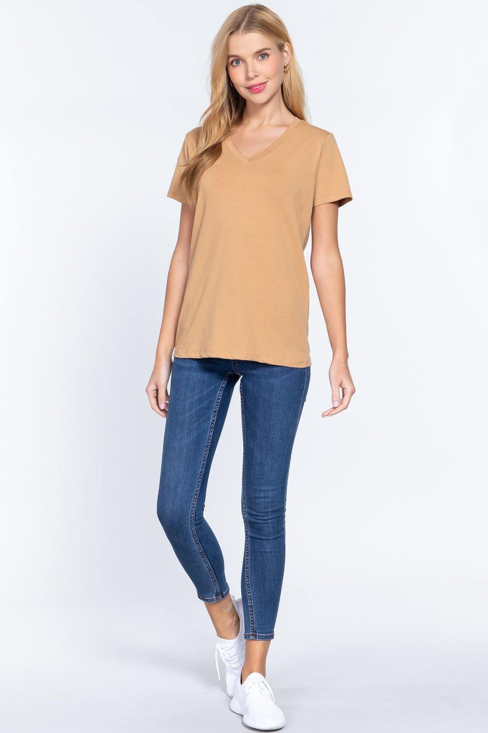 Short Sleeve V-neck Boxy Tee - Pearlara