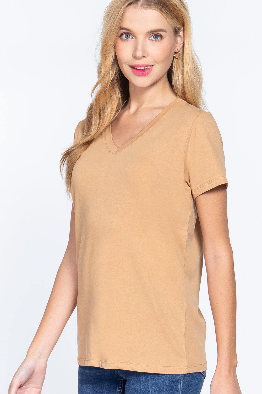 Short Sleeve V-neck Boxy Tee - Pearlara