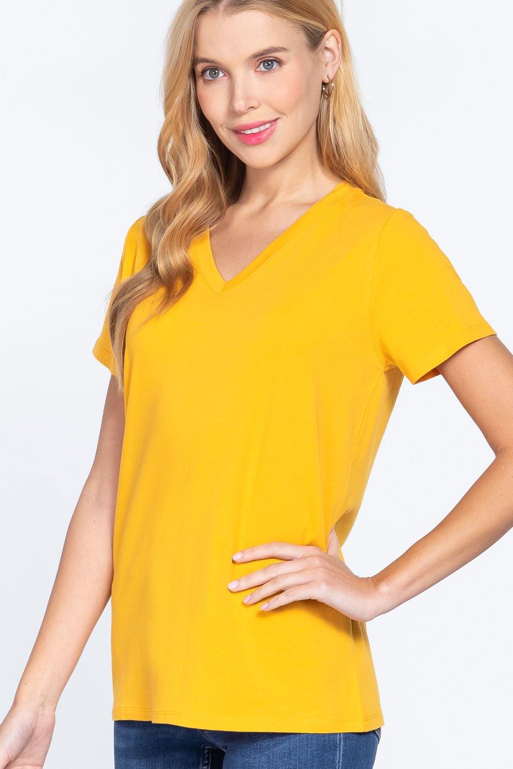 Short Sleeve V-neck Boxy Tee - Pearlara