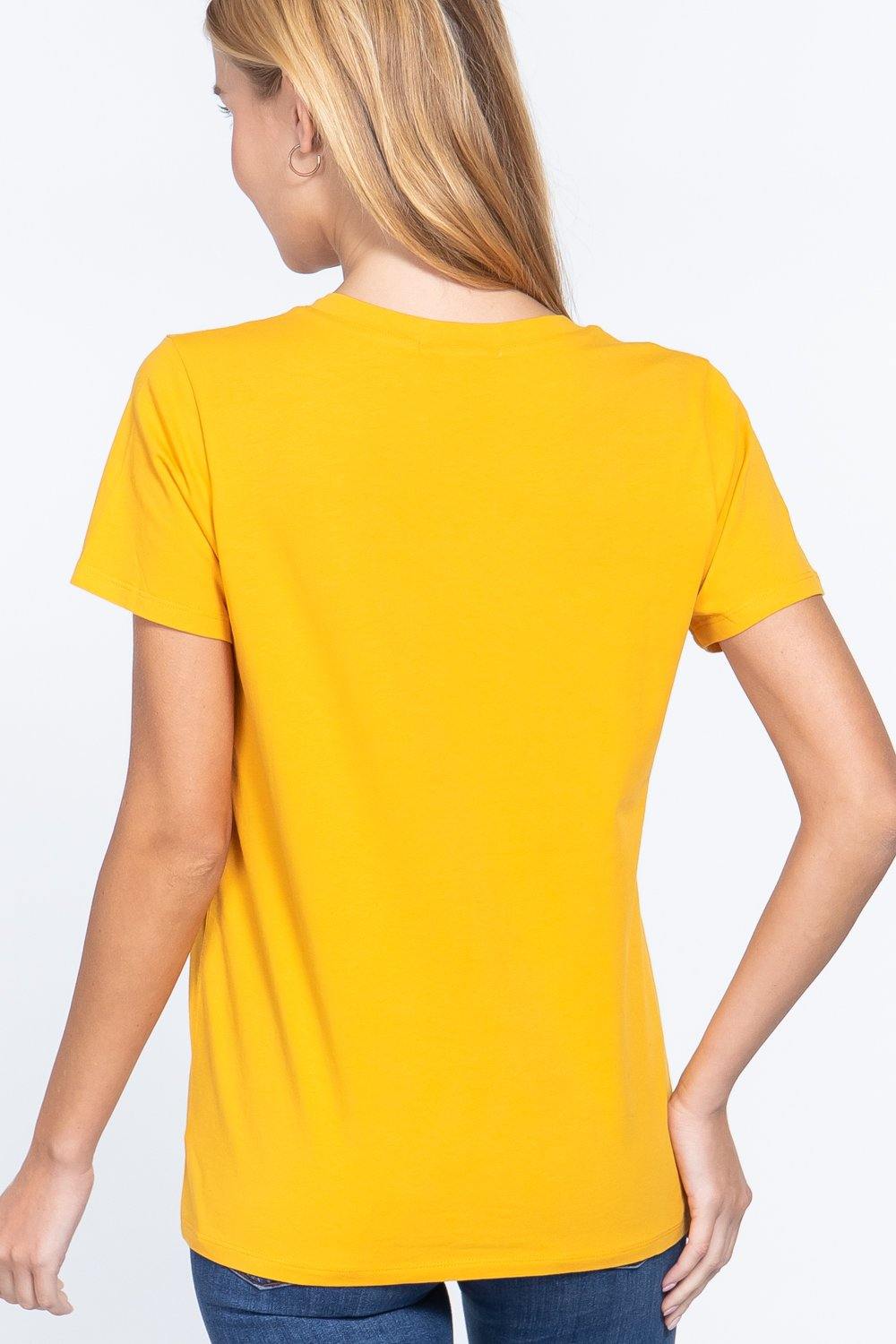 Short Sleeve V-neck Boxy Tee - Pearlara